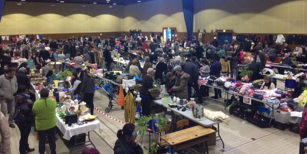 vide grenier Sens1