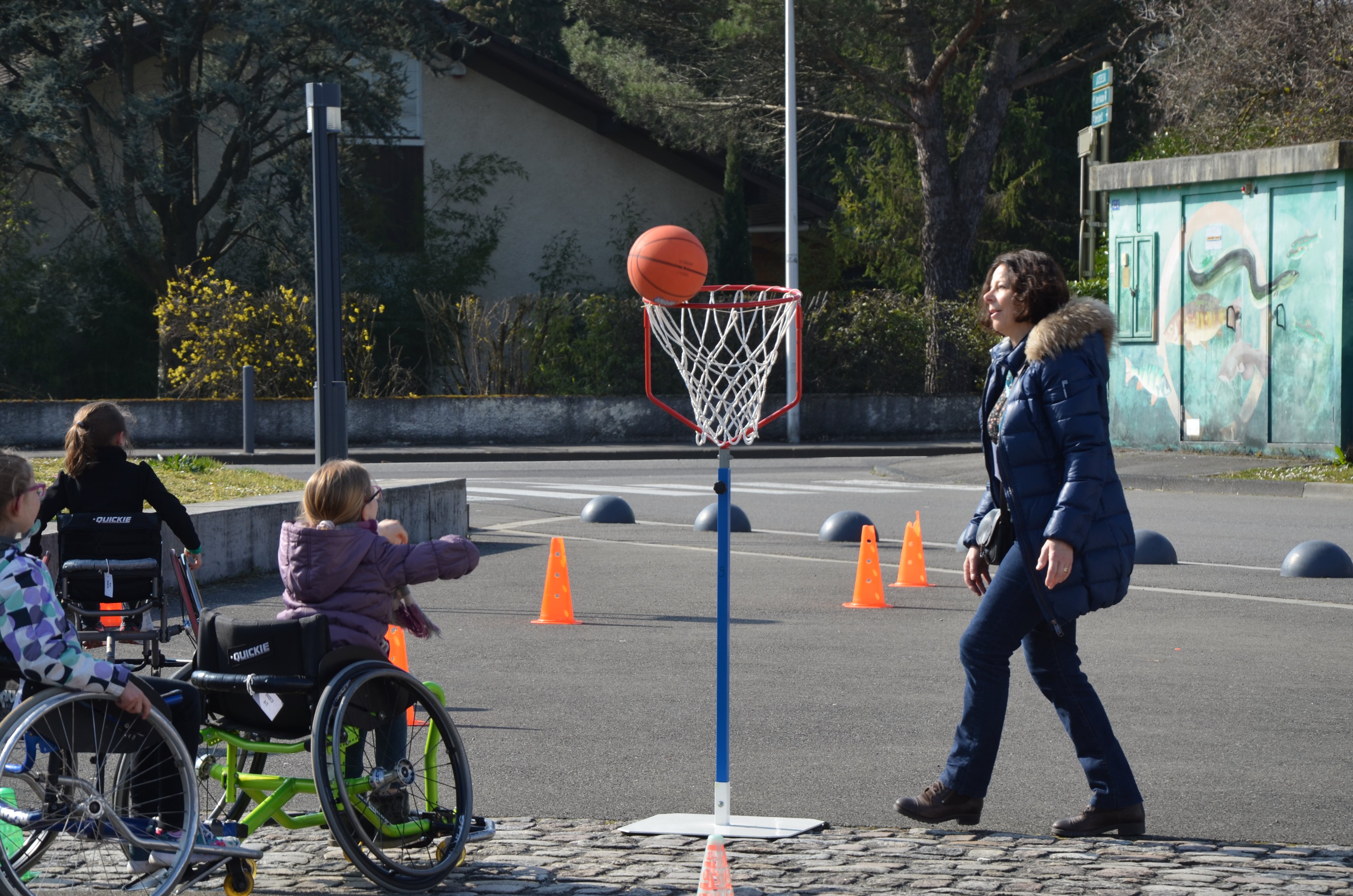 Le Tennis Handisport permet de sensibiliser les enfants au Handicap