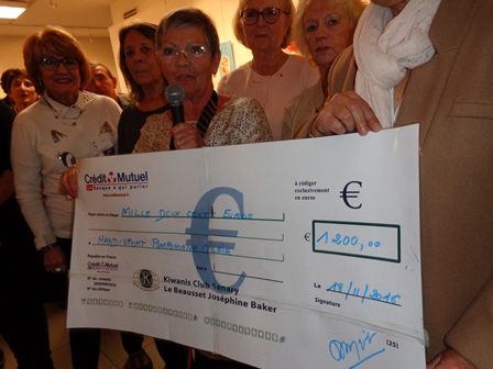 Le 12eme salon des artisans d’art du club Sanary-Le Beausset Joséphine Baker