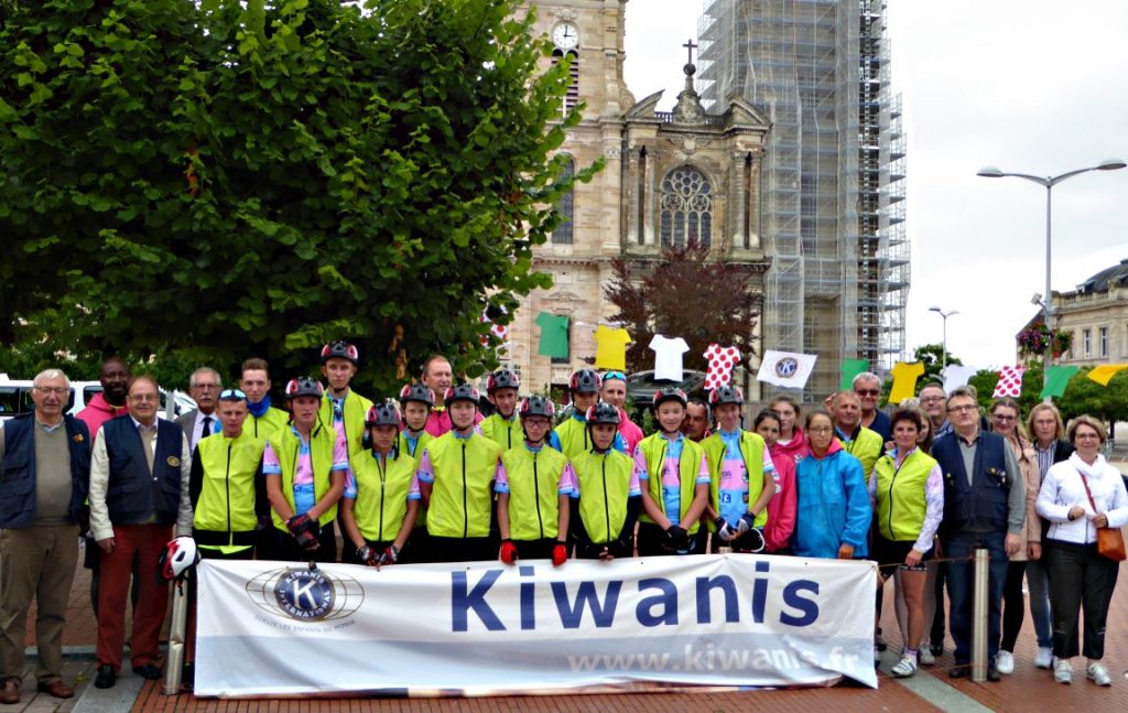 12ème Tour de France cycliste des jeunes 1