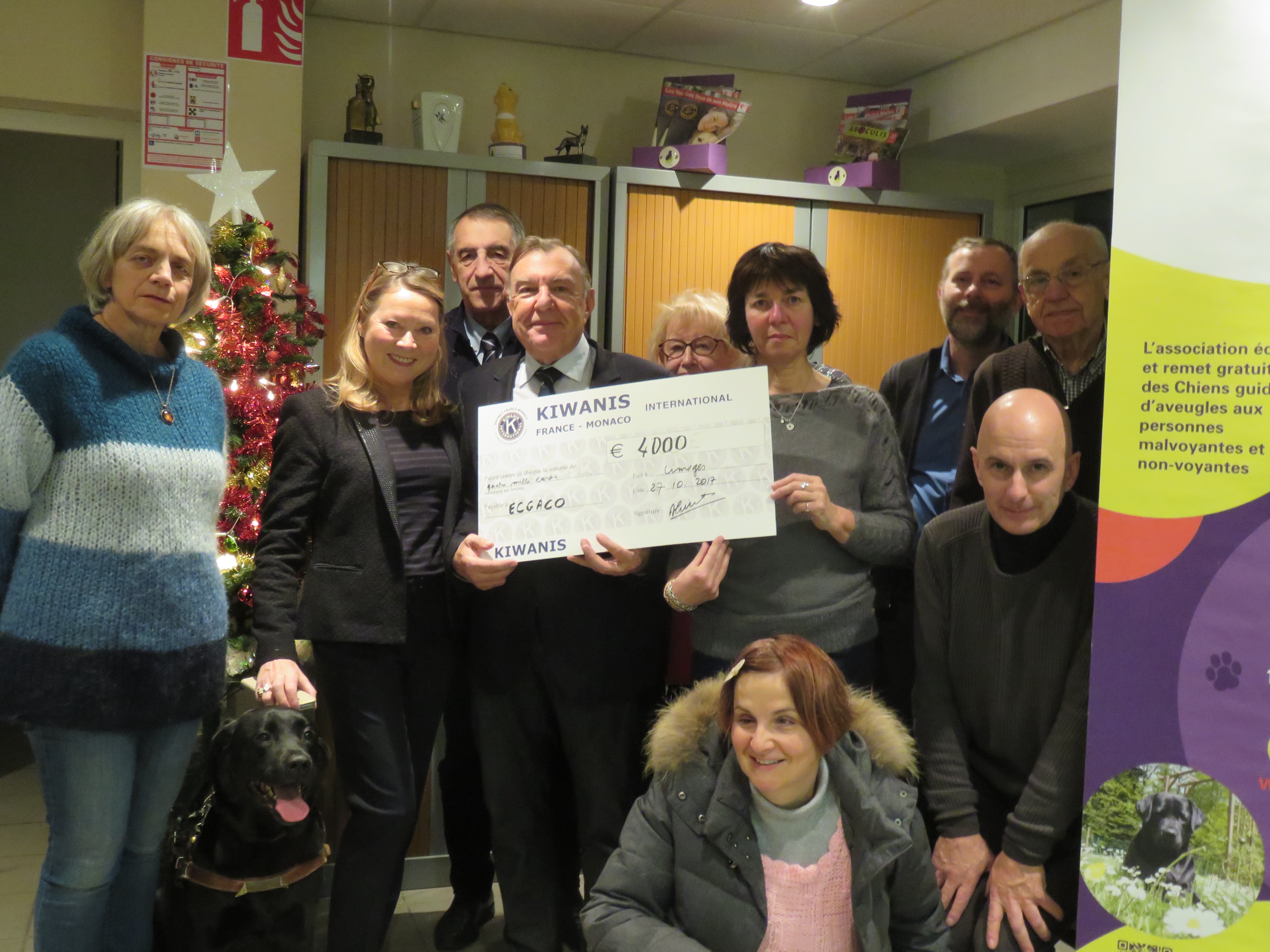 4 000 Euros pour l&rsquo;école des chiens guides d&rsquo;aveugles