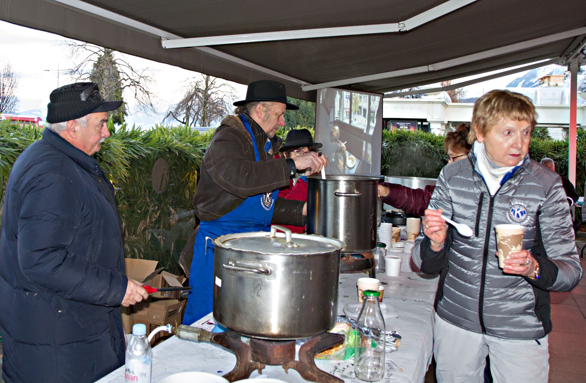 Journée de Solidarité : Le Père Noël est passé sur les bords du Léman