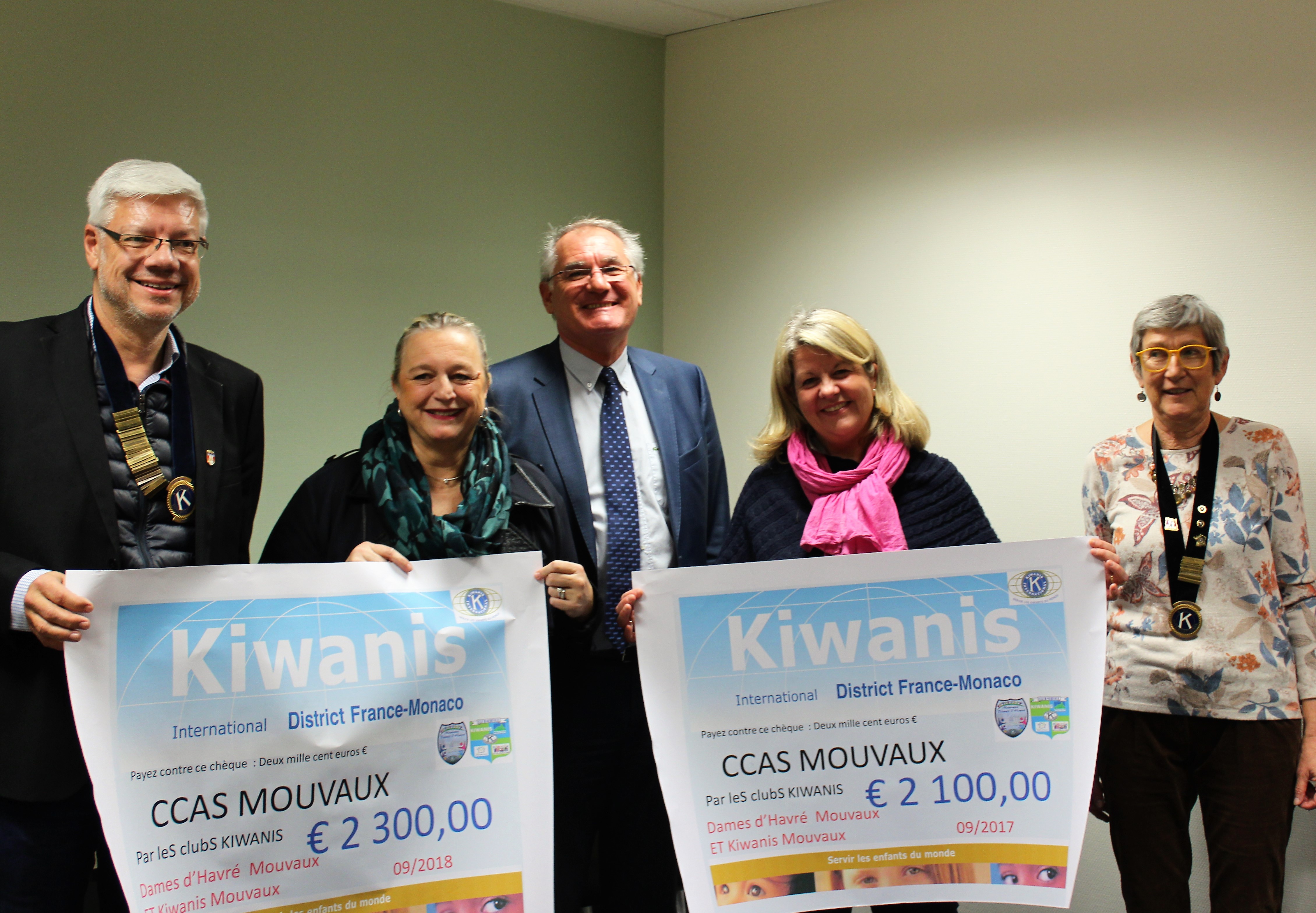 Don de 4400€ au CCAS de Mouvaux