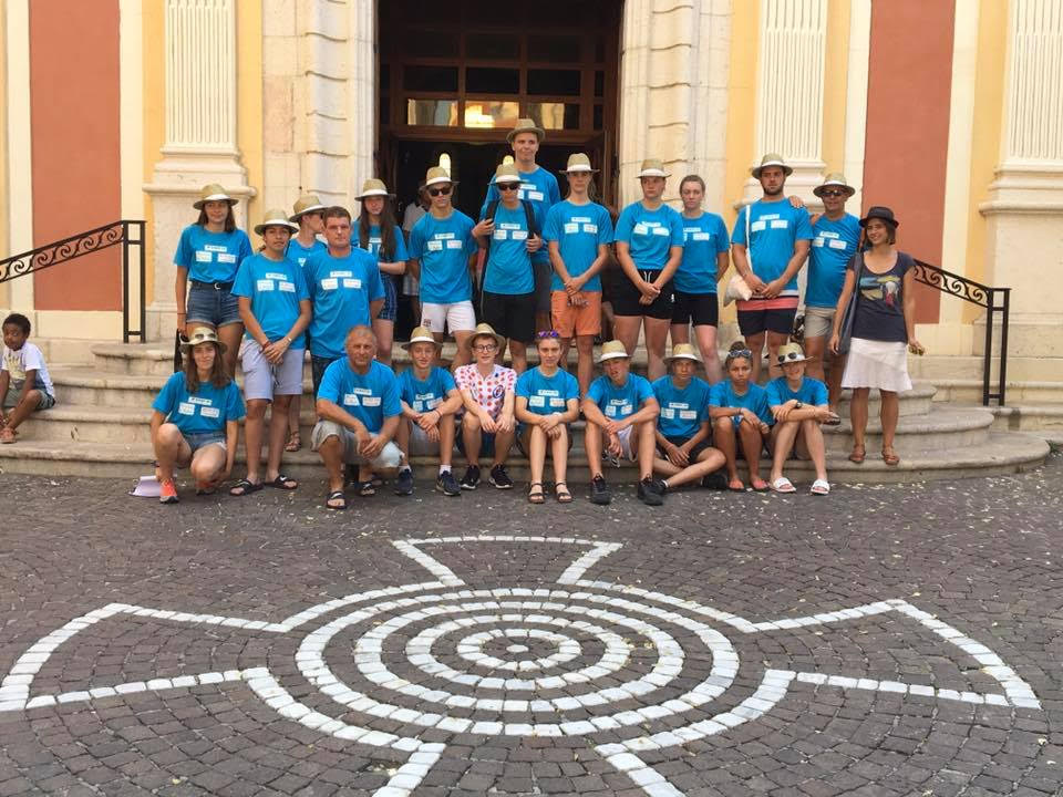 Le Tour de France Kiwanis des jeunes cyclistes d’Abbeville fait étape à Antibes Juan les Pins