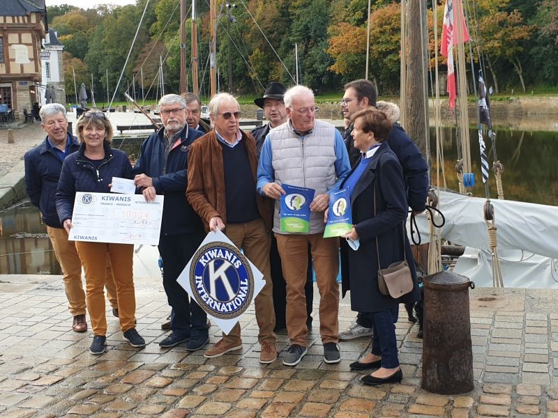 Remise de chèque au profit de l&rsquo;association SYNDROME DE WOLFRAM