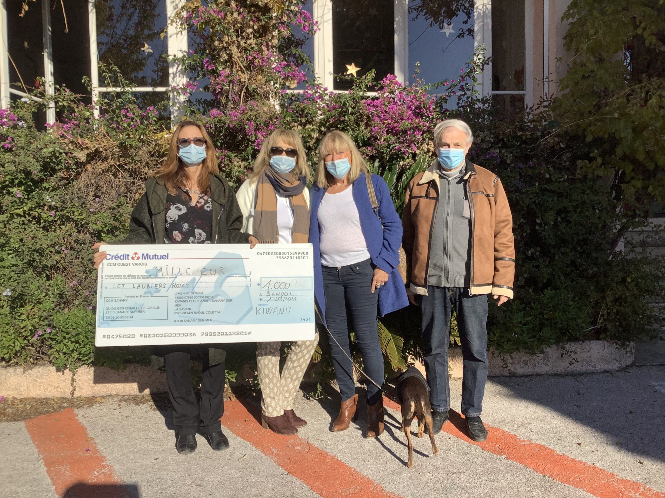 Spectacle de Noël offert par le kiwanis à la Pouponnière de Bandol