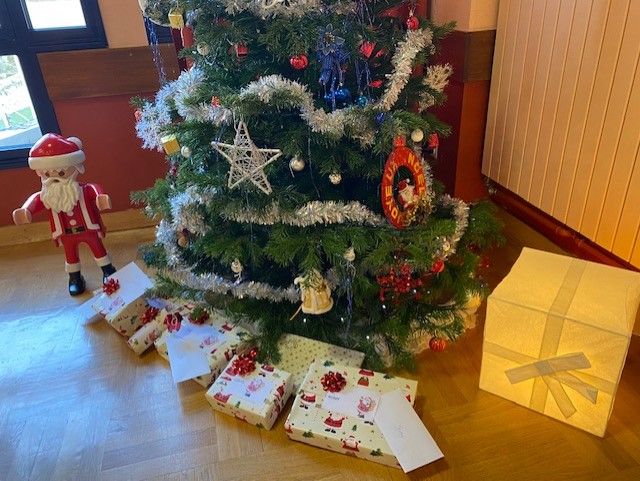 Le Noël des enfants par le club Kiwanis de Prissé