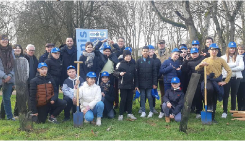 Un enfant, un arbre, un espoir avec le kiwanis Arras Citadelle