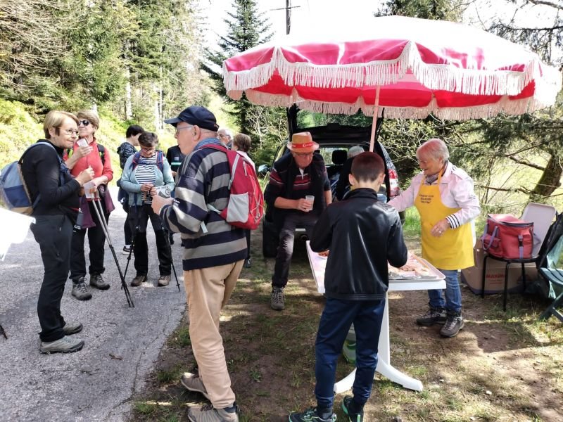 Marche solidaire en faveur de « AOA2 Un espoir pour nos étoiles »
