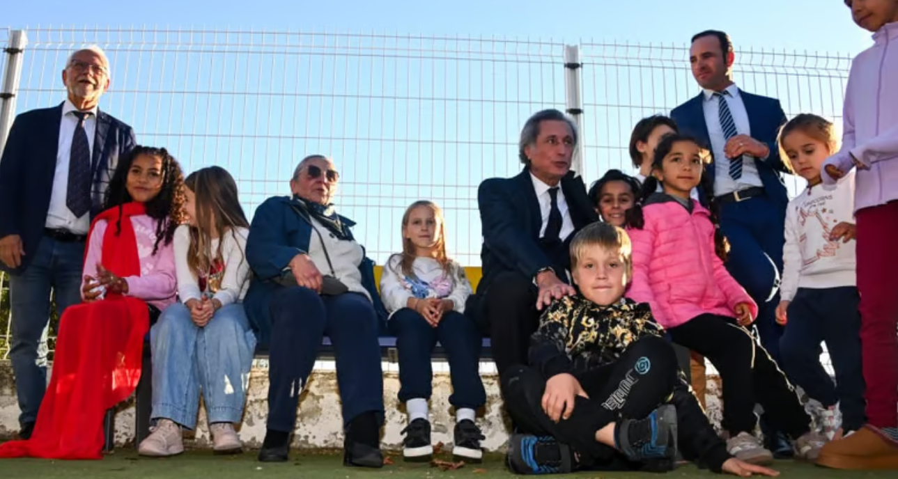 Un Banc de l’amitié au cœur de la Camargue par le Club Arles Camargue